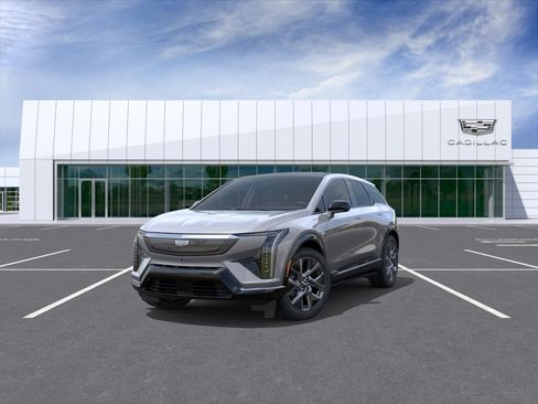 New 2026 Cadillac Optiq Luxury 1 RWD image 8