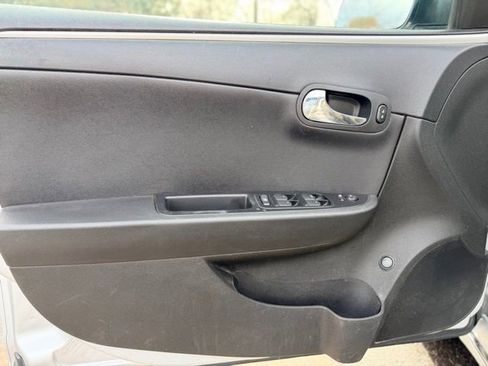 Used 2012 Chevrolet Malibu LT image 14