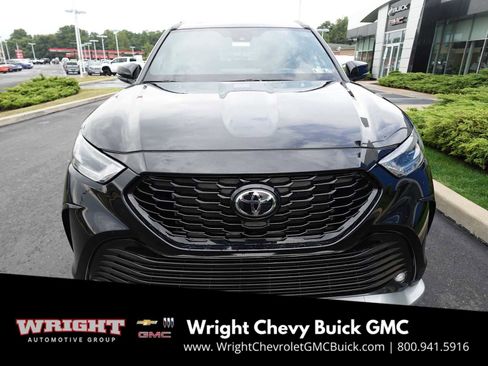 Used 2024 Toyota Highlander XSE image 8