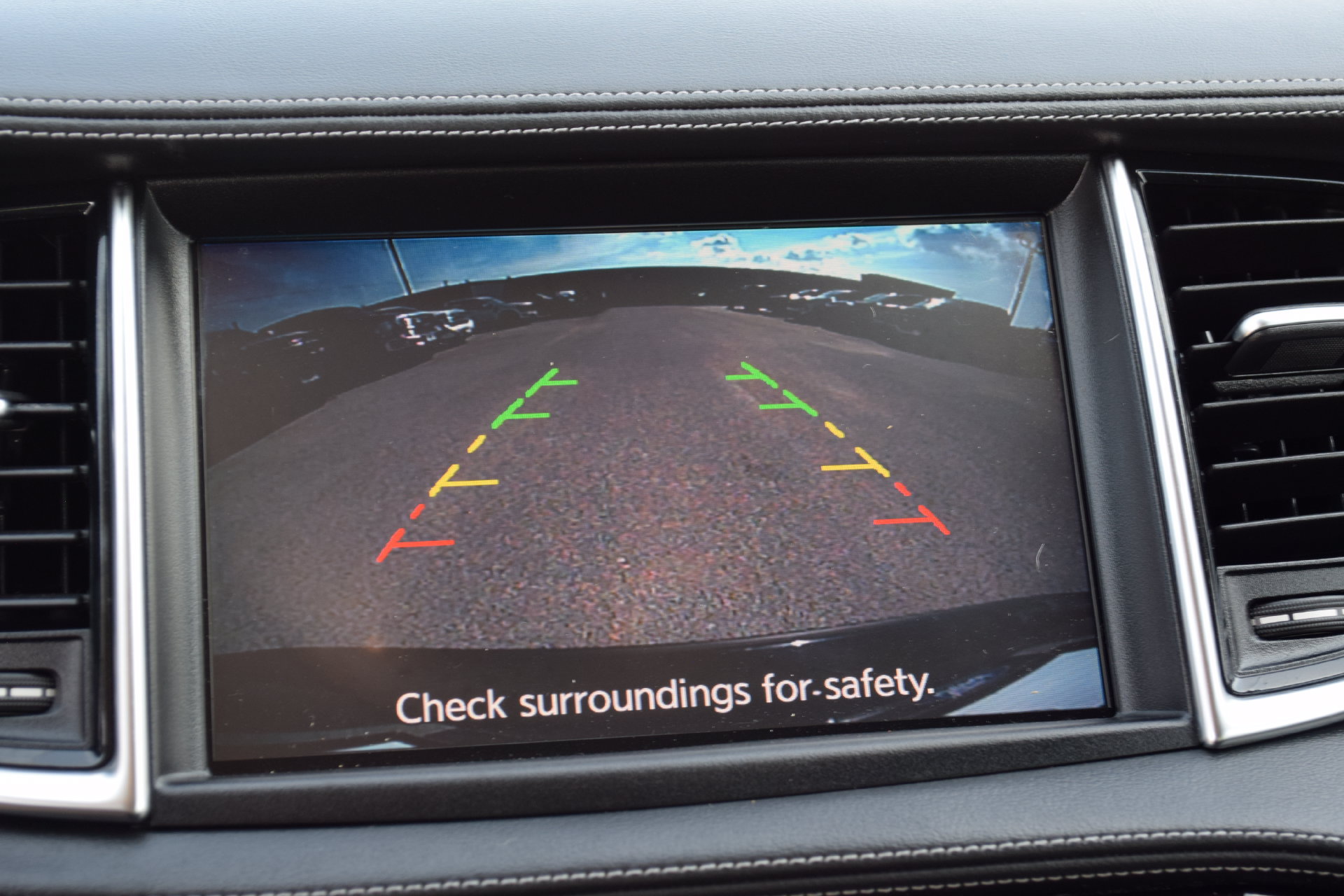 Used 2019 INFINITI QX50 Luxe w/ Cargo Package AWD/4WD image 13