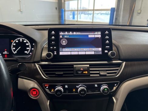 Used 2018 Honda Accord EX-L image 28