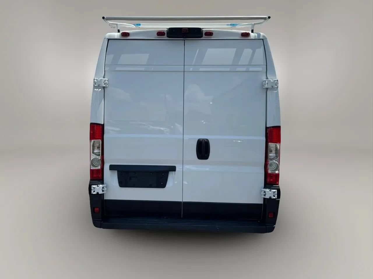 Used 2023 RAM ProMaster 2500 FWD image 10