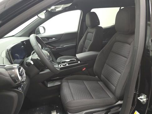 New 2026 Chevrolet Equinox LT AWD/4WD image 21