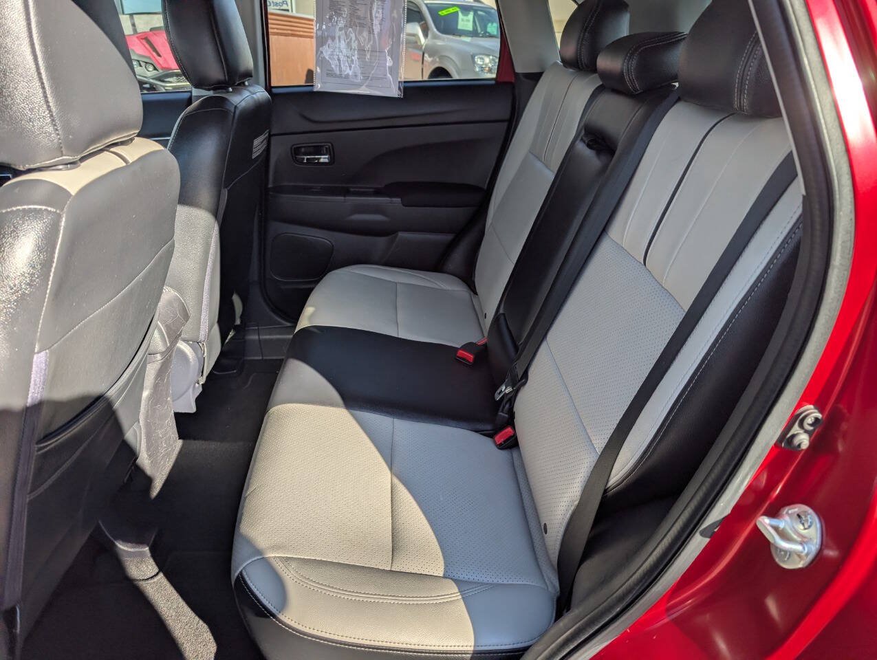 Used 2013 Mitsubishi Outlander Sport LE AWD/4WD image 12