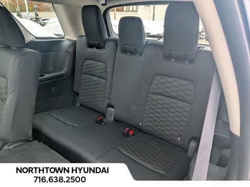 Used 2025 Nissan Pathfinder SV image 37