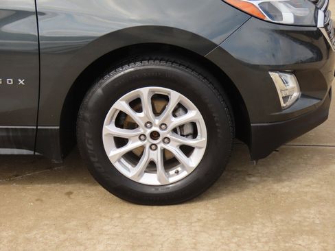 Used 2020 Chevrolet Equinox LT image 9