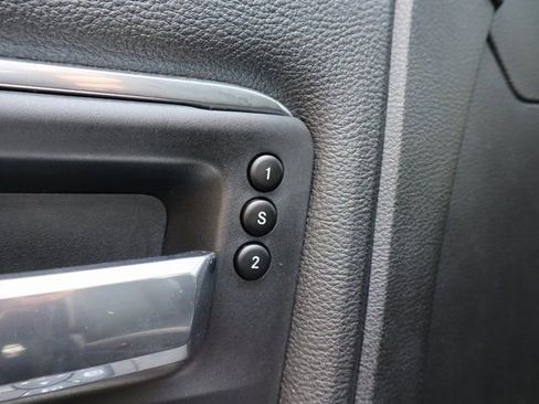 Used 2025 RAM 2500 Laramie image 12