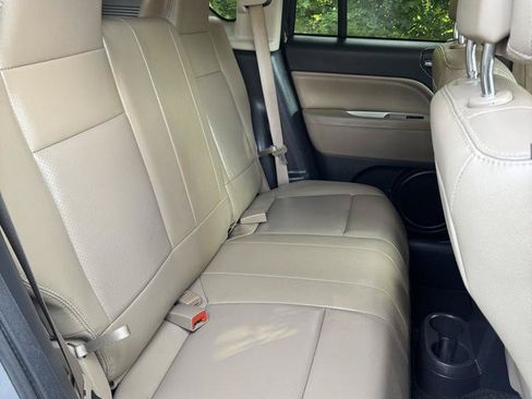 Used 2016 Jeep Compass High Altitude FWD image 17