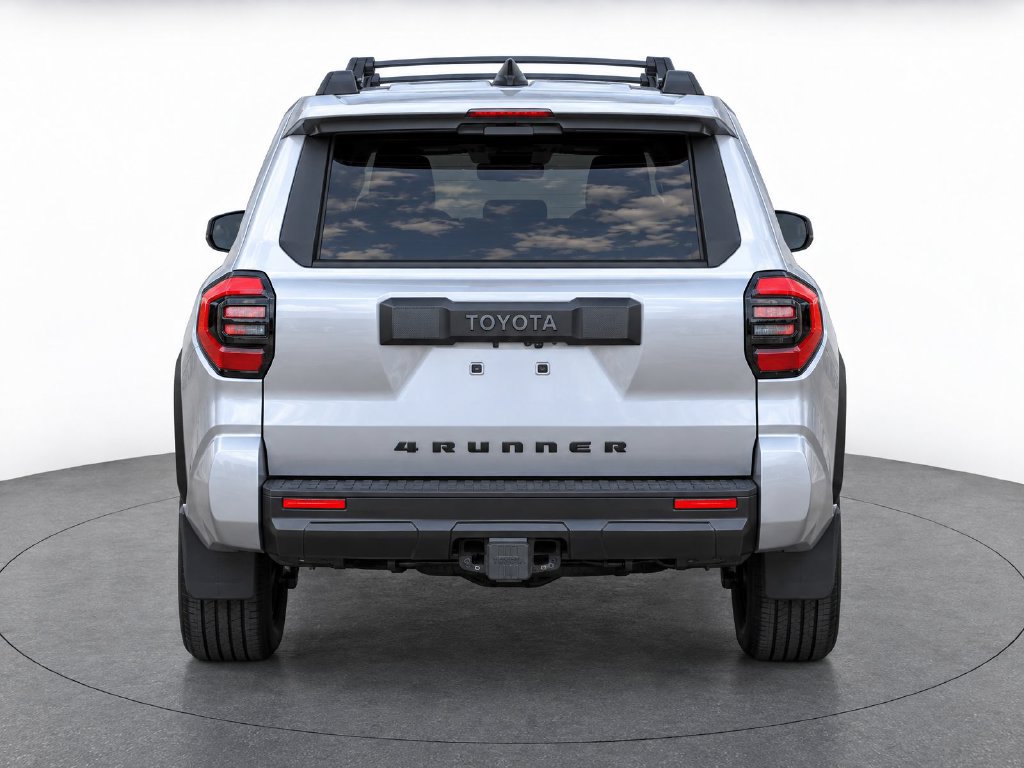 Used 2025 Toyota 4Runner SR5 AWD/4WD image 7