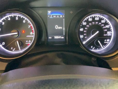 Certified 2021 Toyota Camry SE FWD image 10