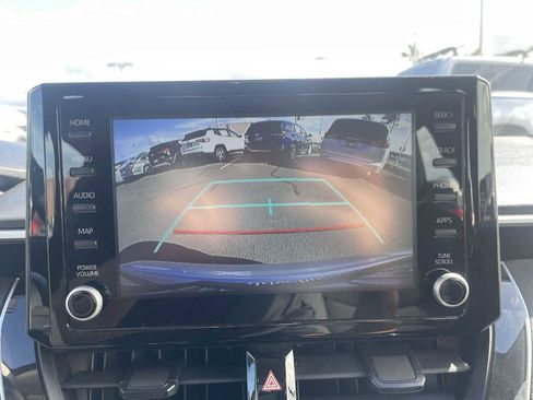 Used 2022 Toyota Corolla LE image 22