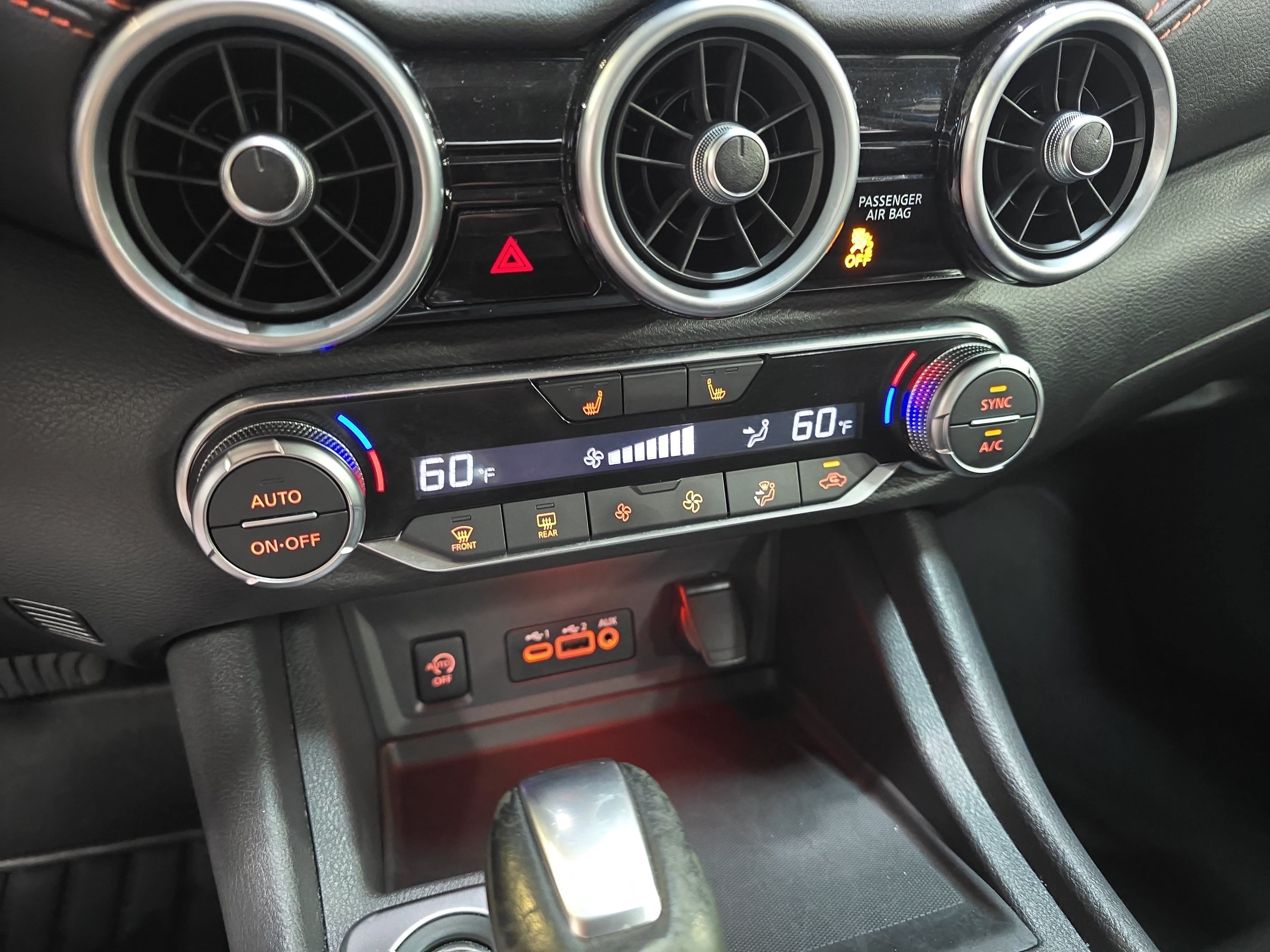 Used 2025 Nissan Sentra SR FWD image 21
