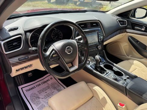 Used 2016 Nissan Maxima Platinum image 46
