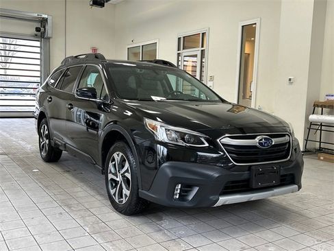 Used 2020 Subaru Outback Limited image 5