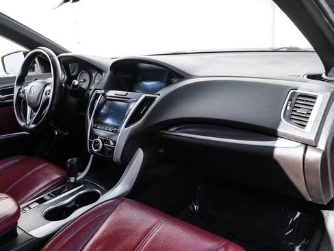 Used 2019 Acura TLX w/ Technology & A-SPEC Pkg image 11