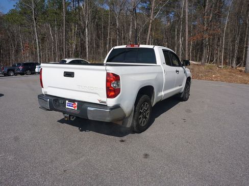 Used 2015 Toyota Tundra SR5 w/ TRD Off Road Package image 19