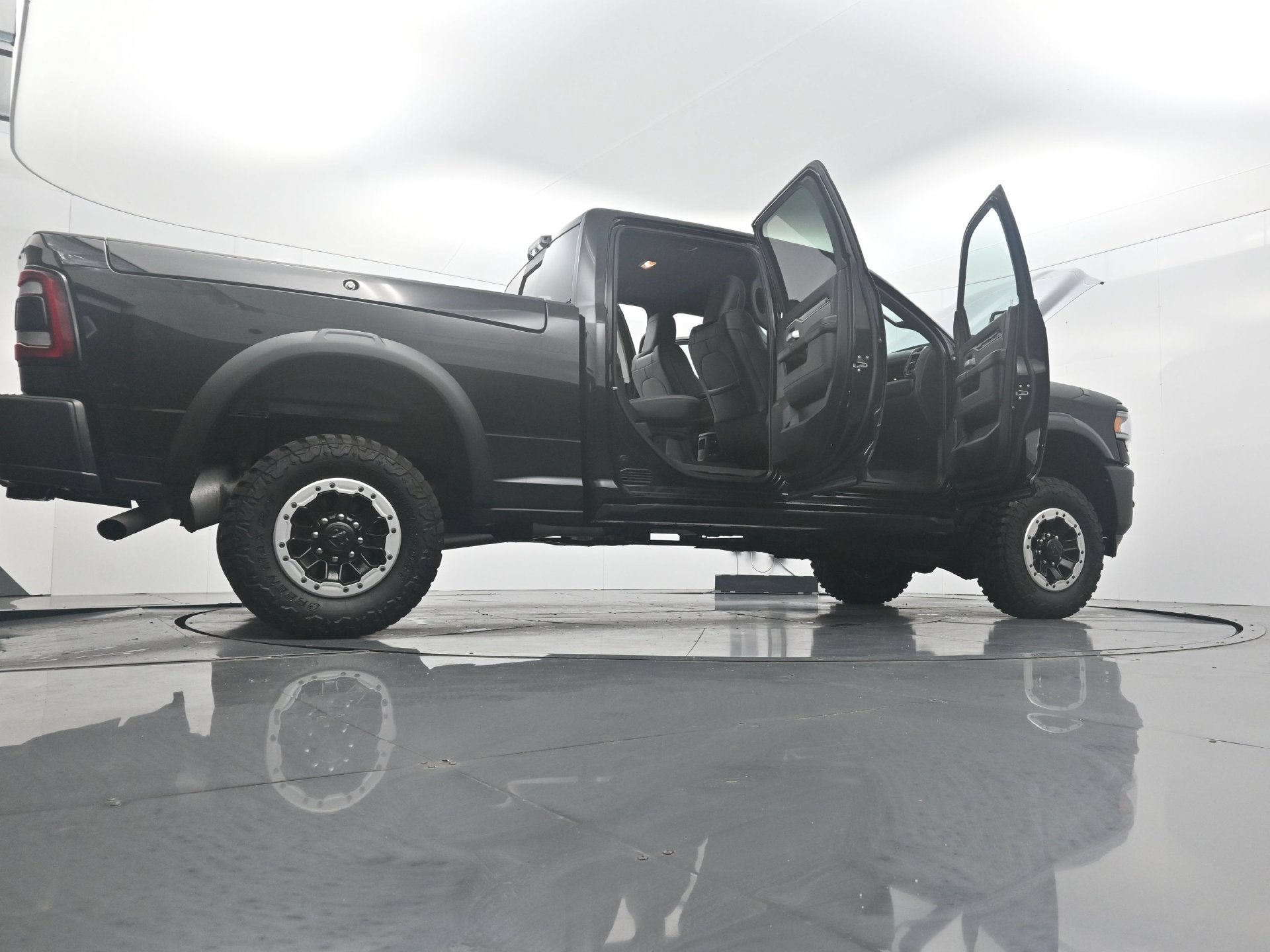Used 2022 RAM 2500 Power Wagon w/ Level 1 Equipment Group AWD/4WD image 43