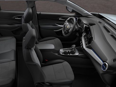 New 2026 Chevrolet Trax LS w/ LS Convenience Package FWD image 13