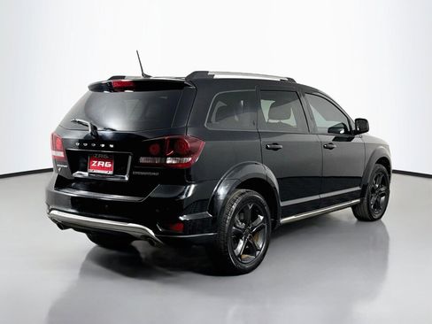 Used 2019 Dodge Journey Crossroad w/ Driver Convenience Group AWD/4WD image 5