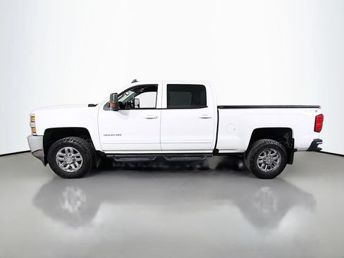 Used 2018 Chevrolet Silverado 3500 LT AWD/4WD image 9