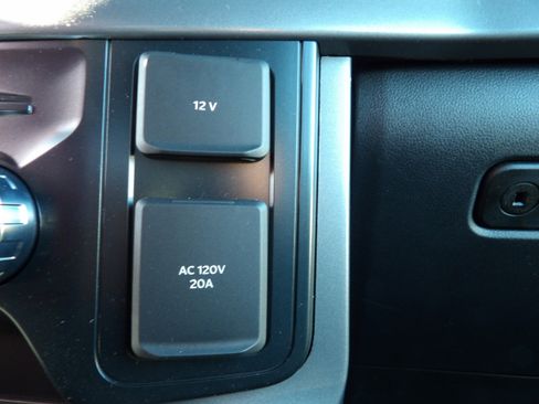 Used 2025 Ford F150 XLT w/ Equipment Group 302A MID image 25