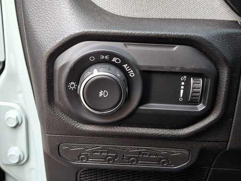 Certified 2024 Jeep Wrangler Sport S image 24