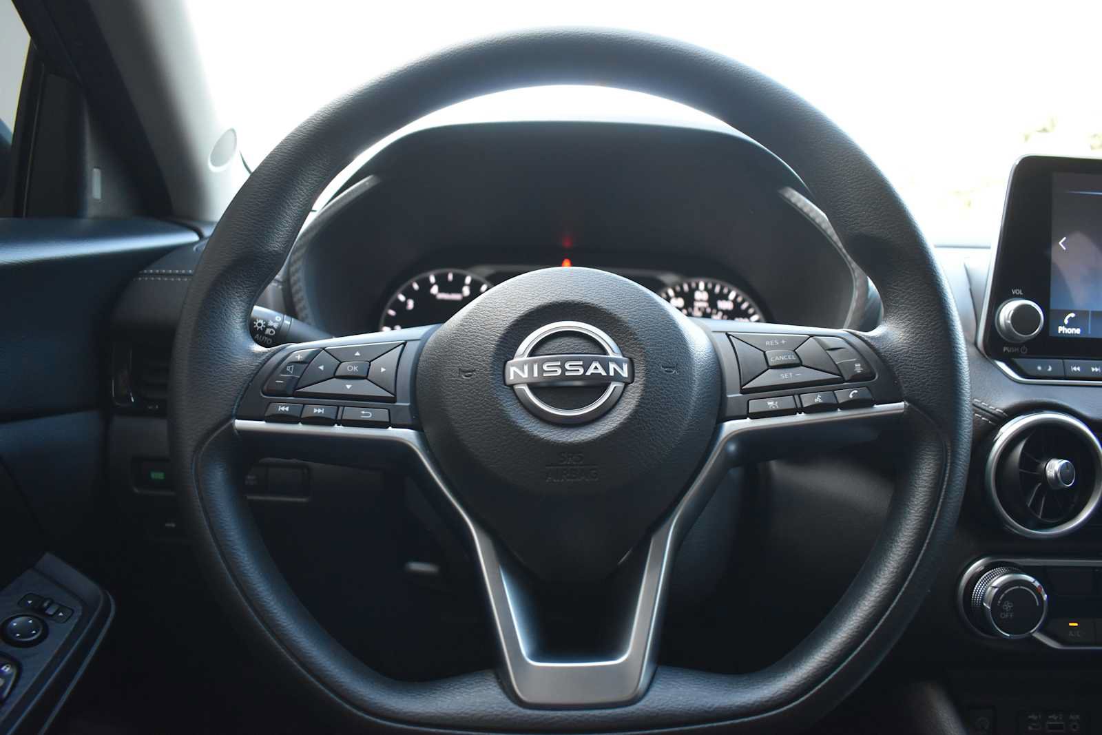 Used 2024 Nissan Sentra SV FWD image 25