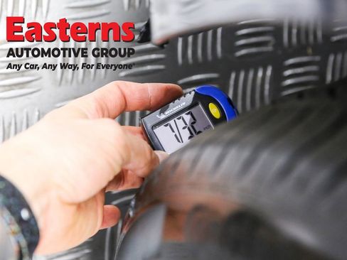 Used 2018 Tesla Model 3 Long Range image 24