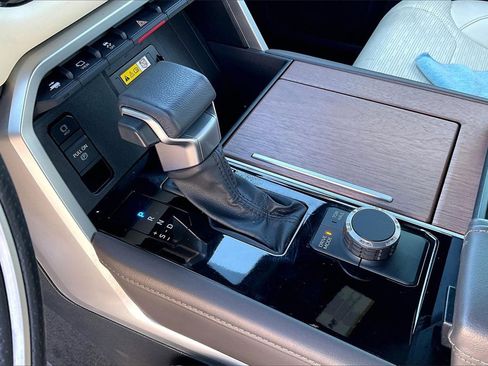 Used 2023 Toyota Tundra 1794 Edition image 15