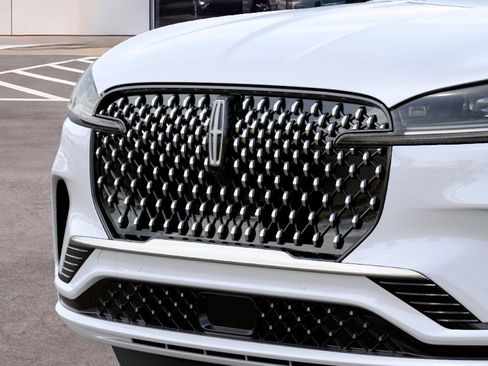 New 2027 Lincoln Aviator Black Label w/ Dynamic Handling Package AWD/4WD image 17