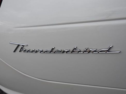 Used 2003 Ford Thunderbird image 15