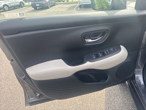 Used 2024 Honda HR-V LX image 21
