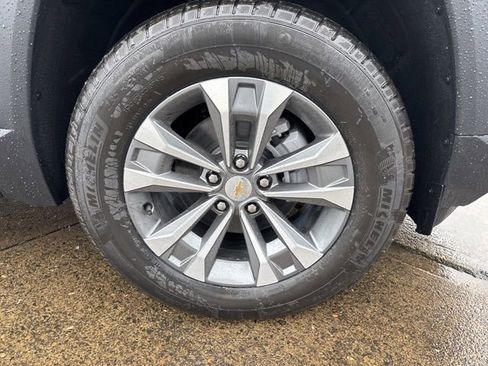 New 2026 Chevrolet Equinox LT w/ Safety and Technology Package AWD/4WD image 14