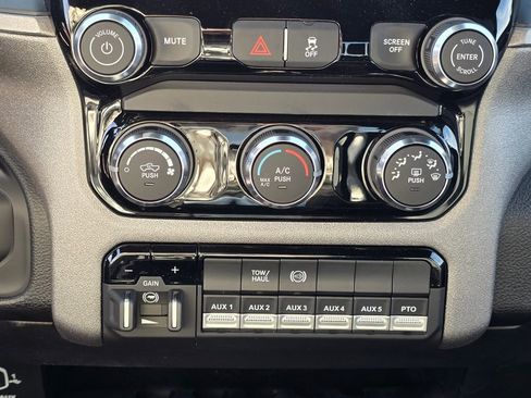 New 2026 RAM 5500 Tradesman w/ Chrome Appearance Group image 22