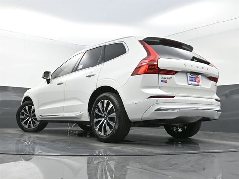 Used 2023 Volvo XC60 B5 Plus w/ Protection Package Premier image 26