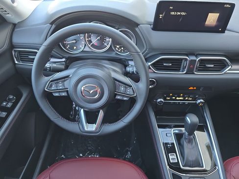 New 2025 MAZDA CX-5 Carbon Edition image 14
