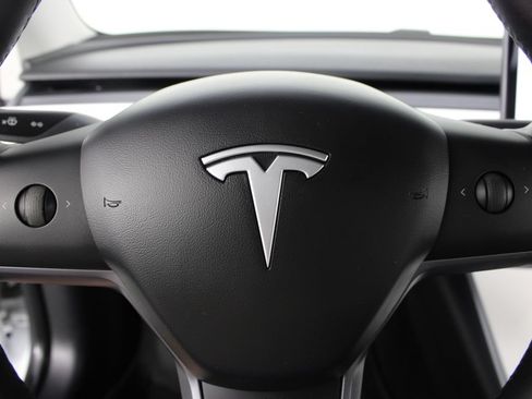Used 2019 Tesla Model 3 Long Range AWD/4WD image 11