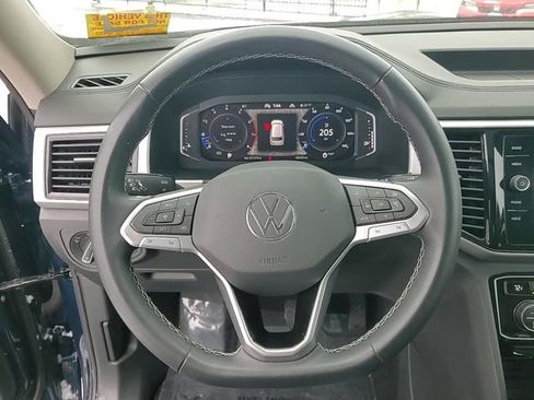Used 2023 Volkswagen Atlas SEL image 16