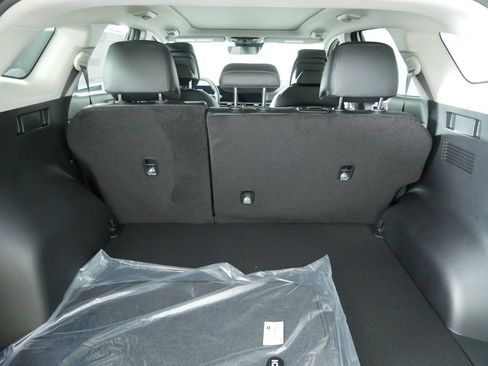 New 2026 Kia Sportage EX image 17