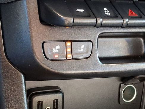 Used 2022 Chevrolet Colorado Z71 image 23