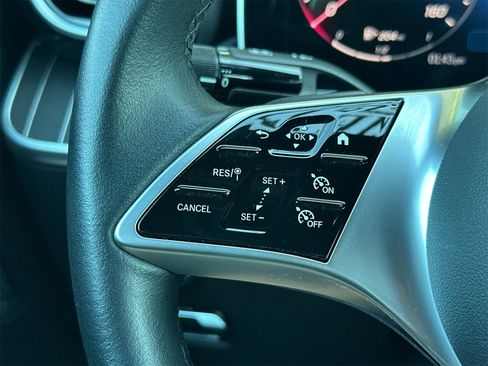 Certified 2025 Mercedes-Benz C 300 4MATIC Sedan image 27