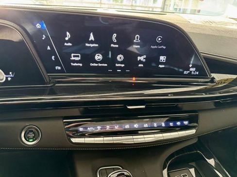 Used 2023 Cadillac Escalade Sport w/ LPO, ONYX Package image 23