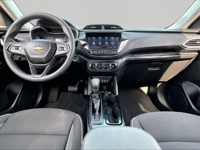 Used 2023 Chevrolet TrailBlazer LT w/ Convenience Package FWD image 21
