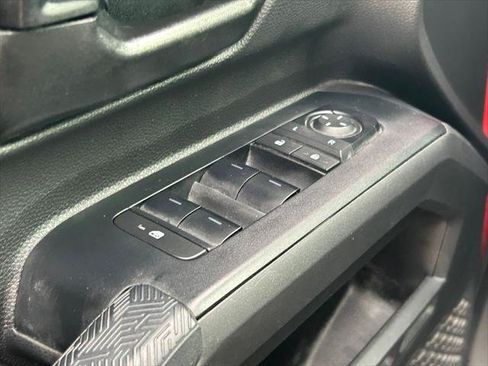 Certified 2024 Toyota Tacoma SR5 AWD/4WD image 23