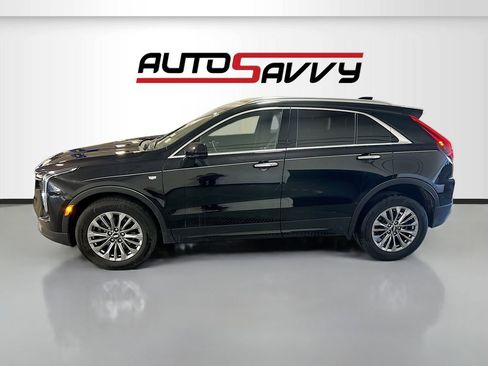 Used 2024 Cadillac XT4 Premium Luxury w/ Technology Package AWD/4WD image 4