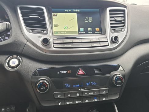Used 2017 Hyundai Tucson SE Plus FWD image 28