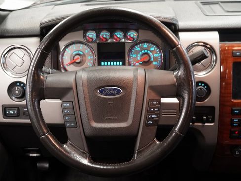 Used 2010 Ford F150 Lariat image 11