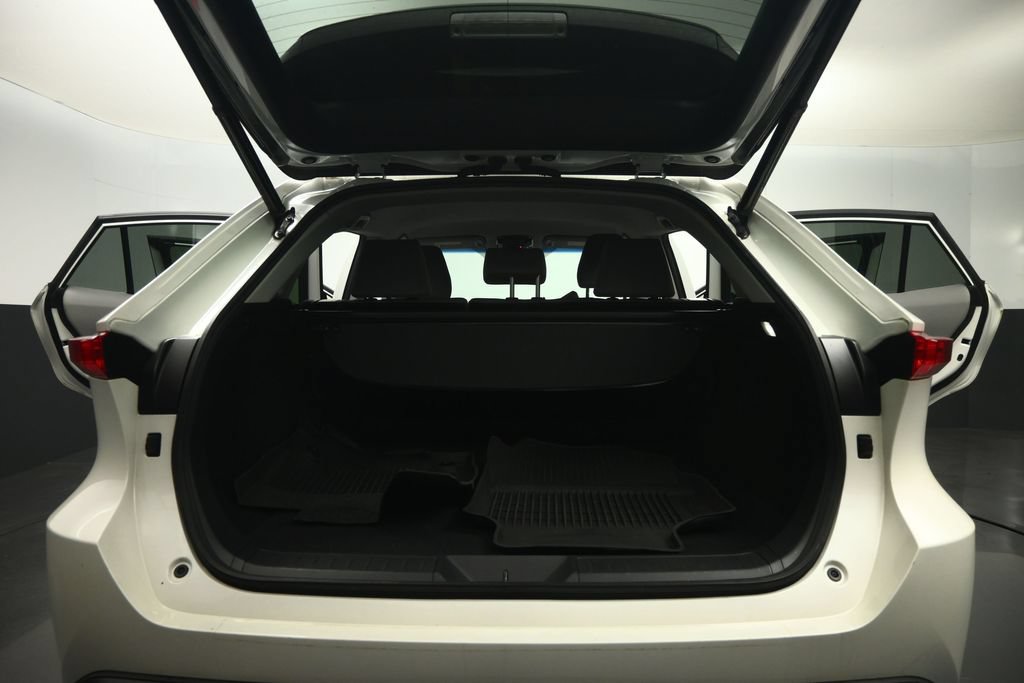 Used 2022 Toyota Venza LE AWD/4WD image 61