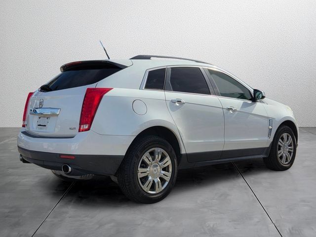 Used 2012 Cadillac SRX FWD image 4