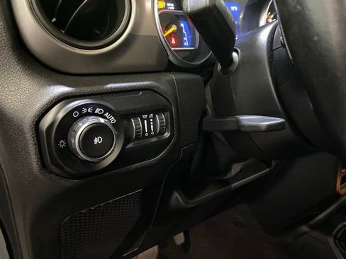 Used 2021 Jeep Wrangler Unlimited Sport image 14